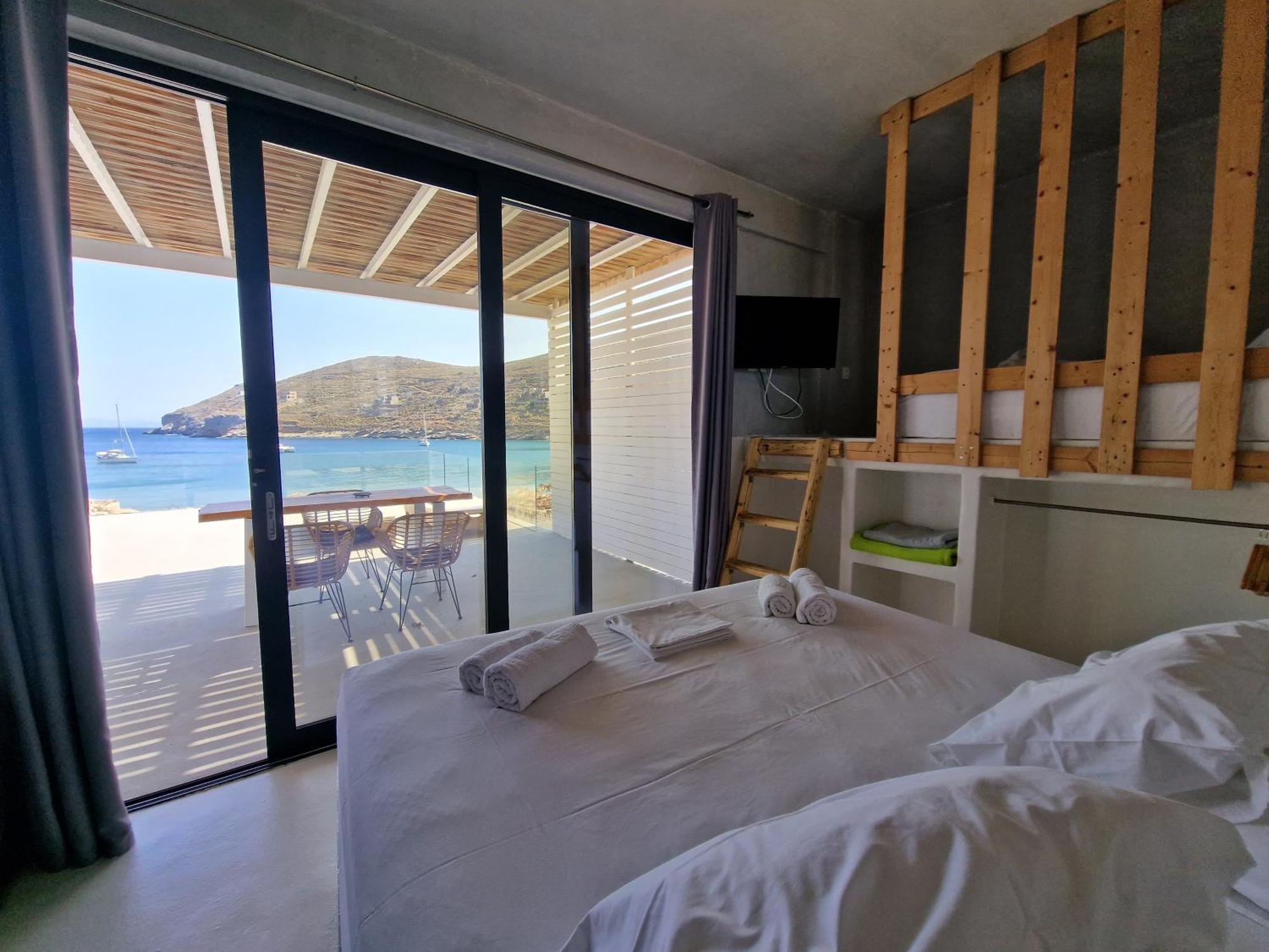 Spathi Beach Suites Kea Room photo